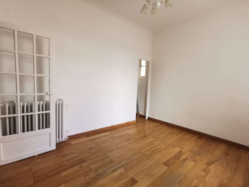 Appartement à COLOMBES