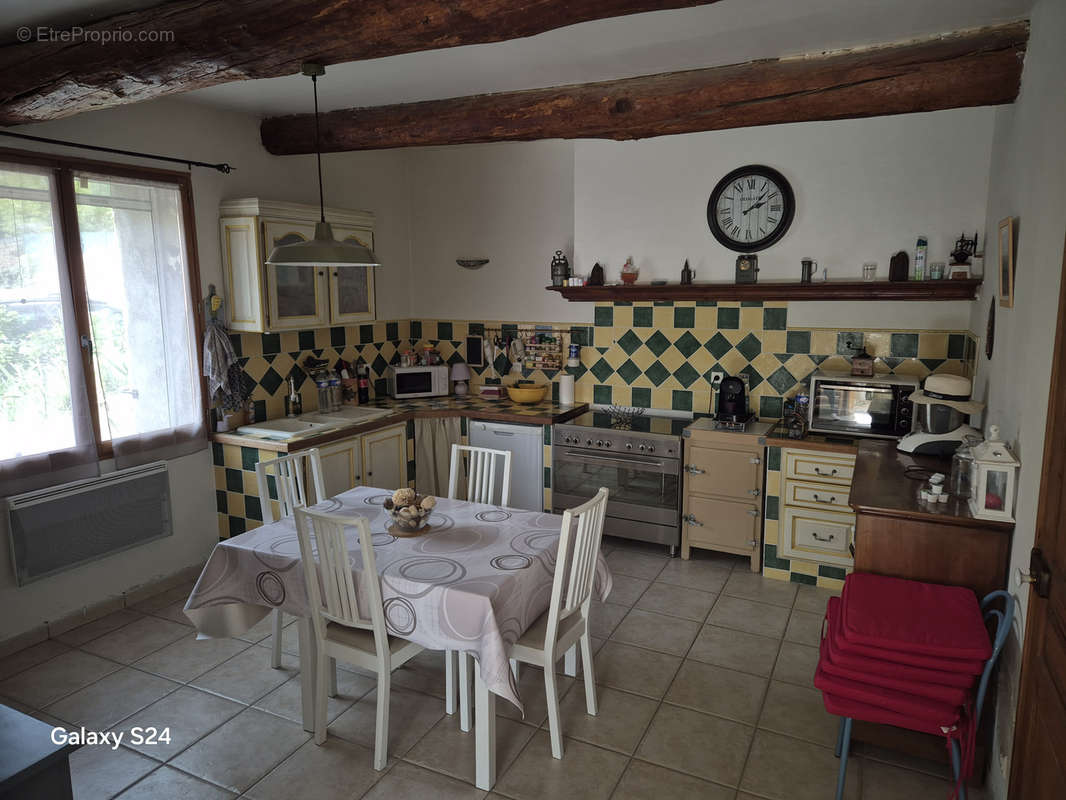 Appartement à LAMBESC