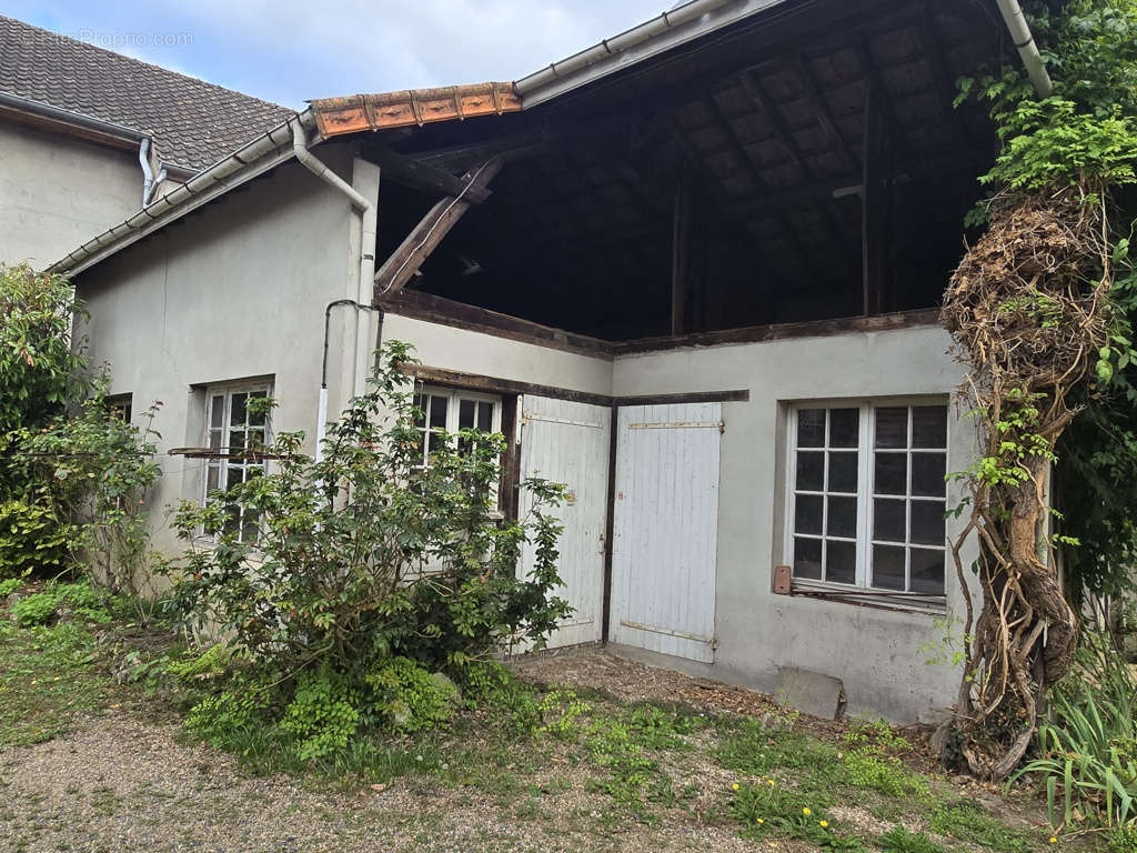 Maison à PARAY-LE-MONIAL