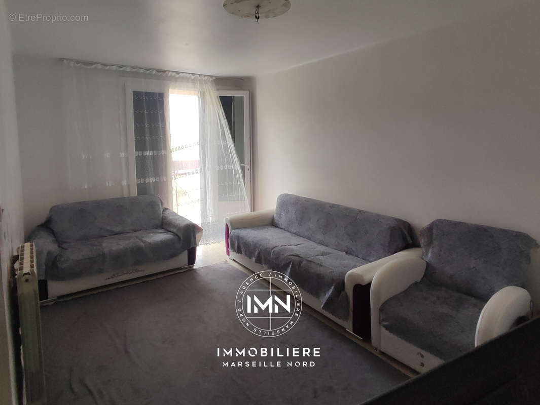 Appartement à MARSEILLE-15E