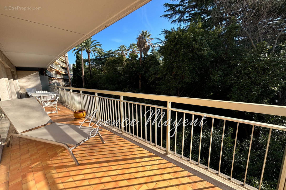 Appartement à CANNES