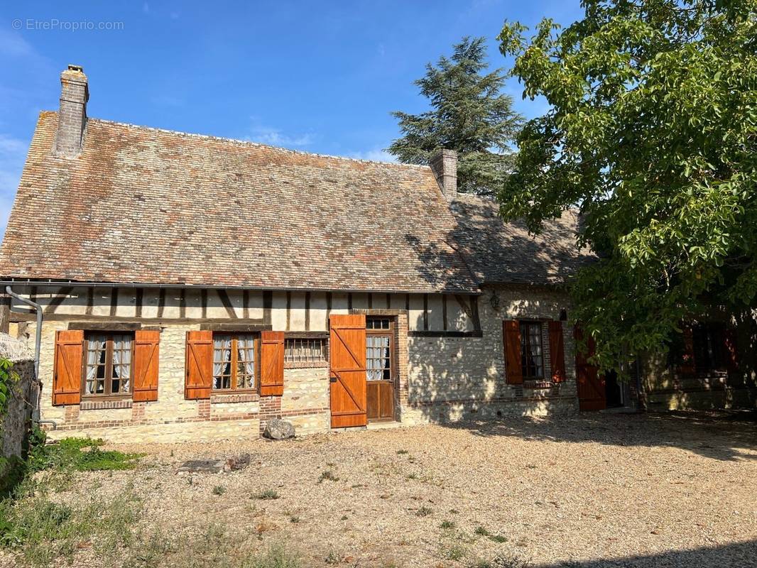 Maison à PACY-SUR-EURE