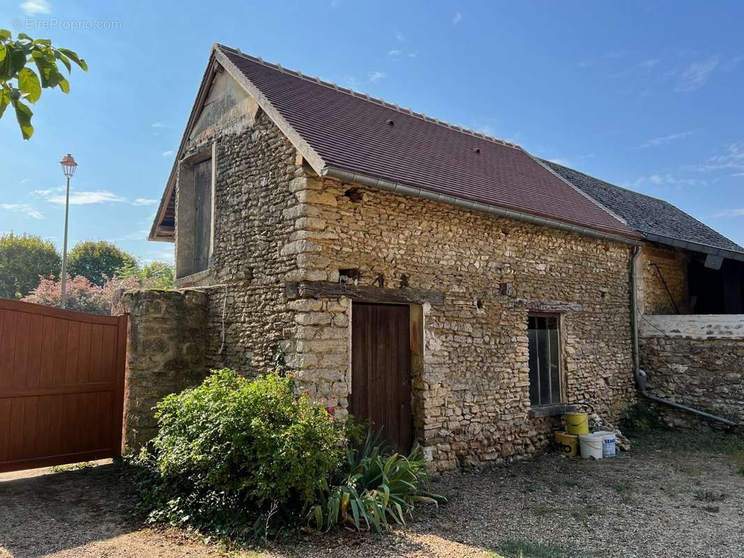 Maison à PACY-SUR-EURE