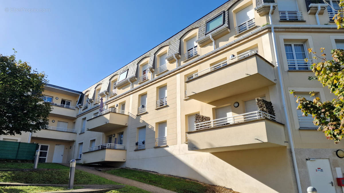 Appartement à PUISEUX-EN-FRANCE