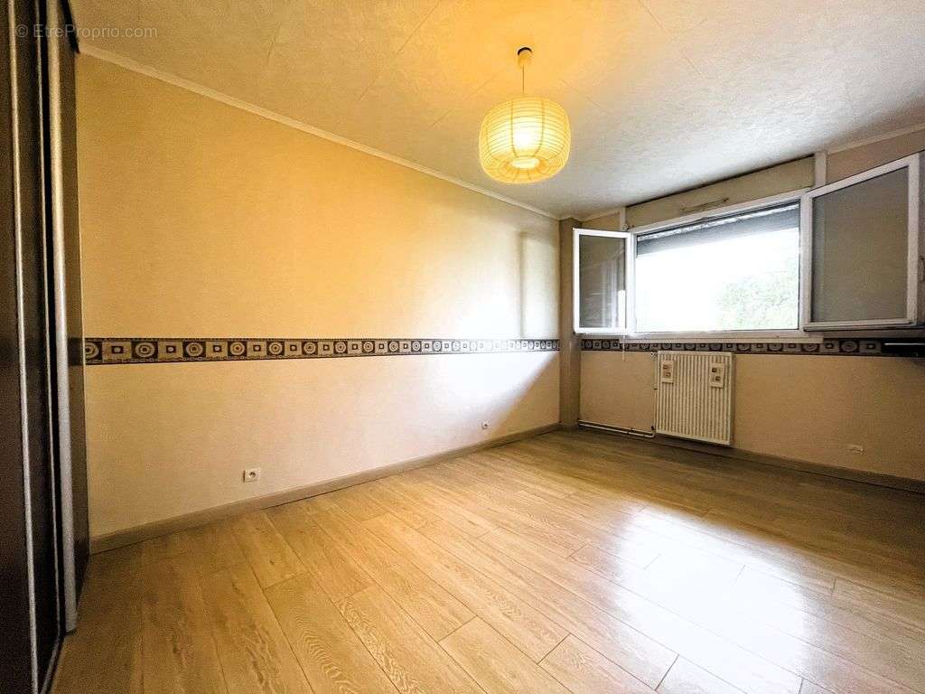 Appartement à ECHIROLLES