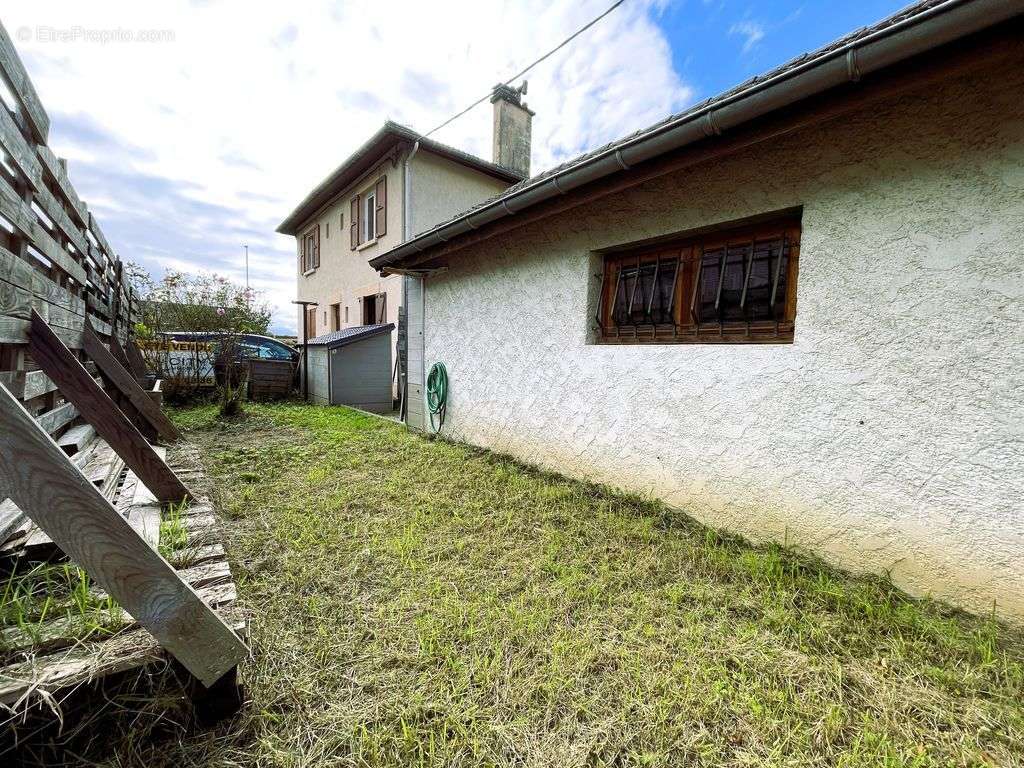 Appartement à VILLARD-BONNOT