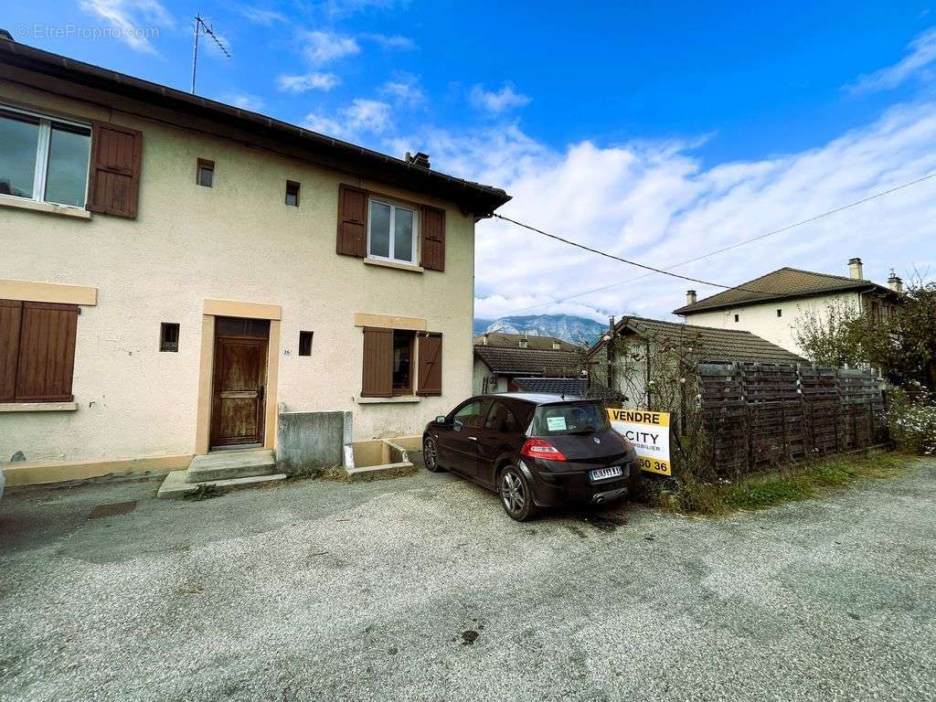 Appartement à VILLARD-BONNOT