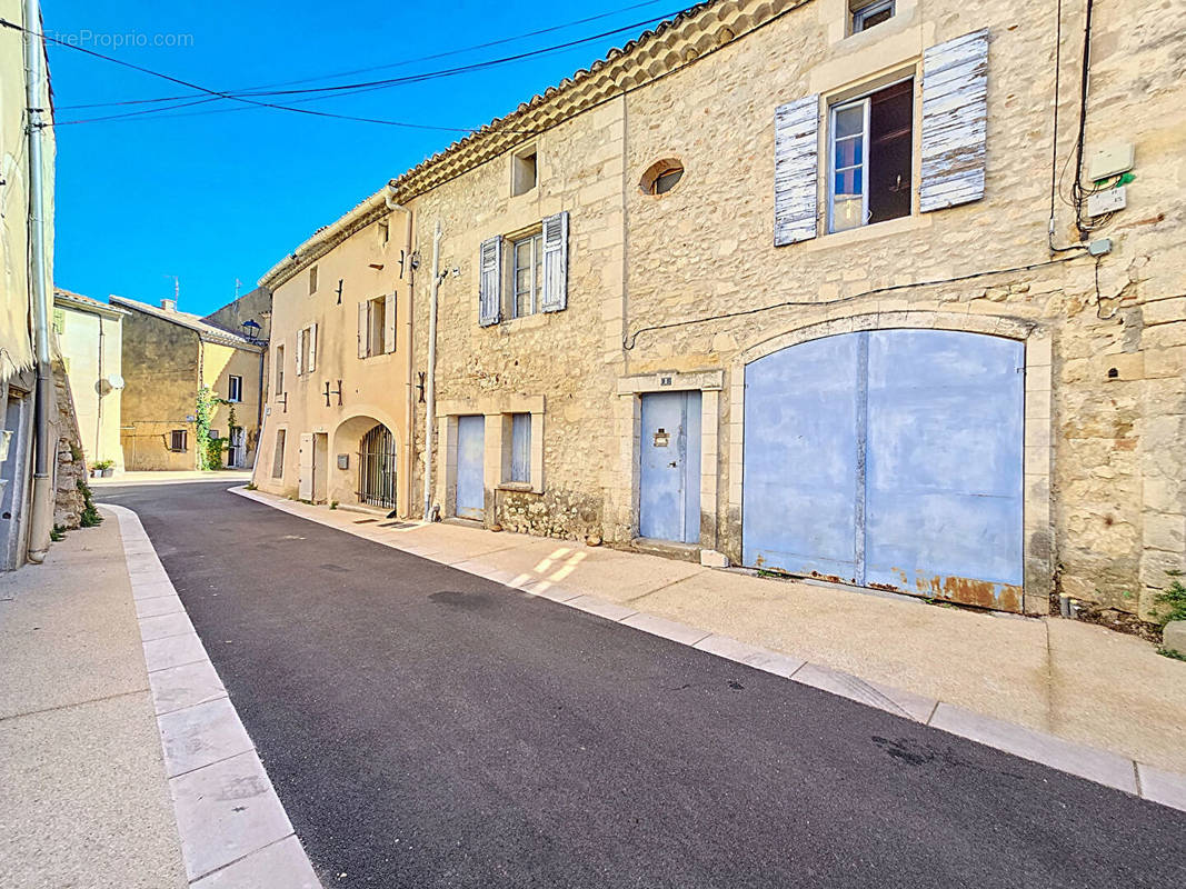 Maison à ROCHEFORT-DU-GARD