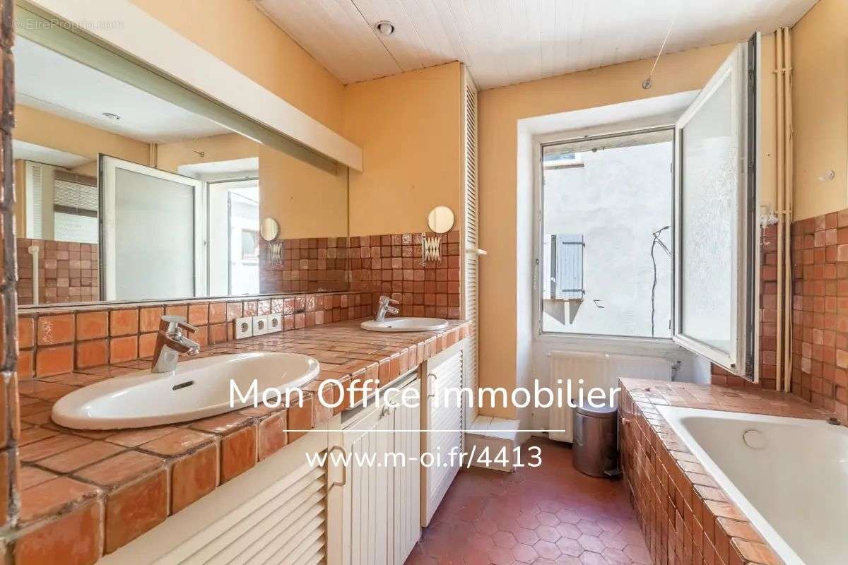 Maison à MARSEILLE-8E