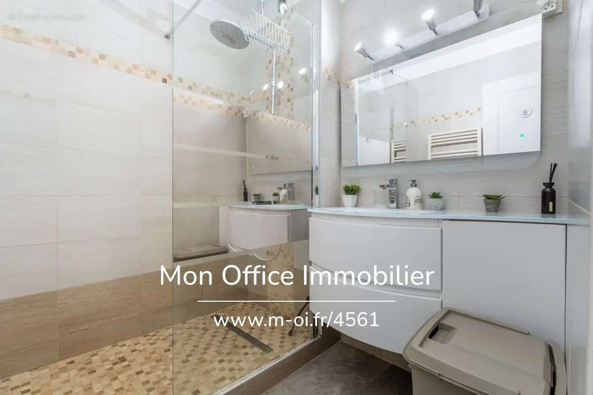 Appartement à MARSEILLE-12E