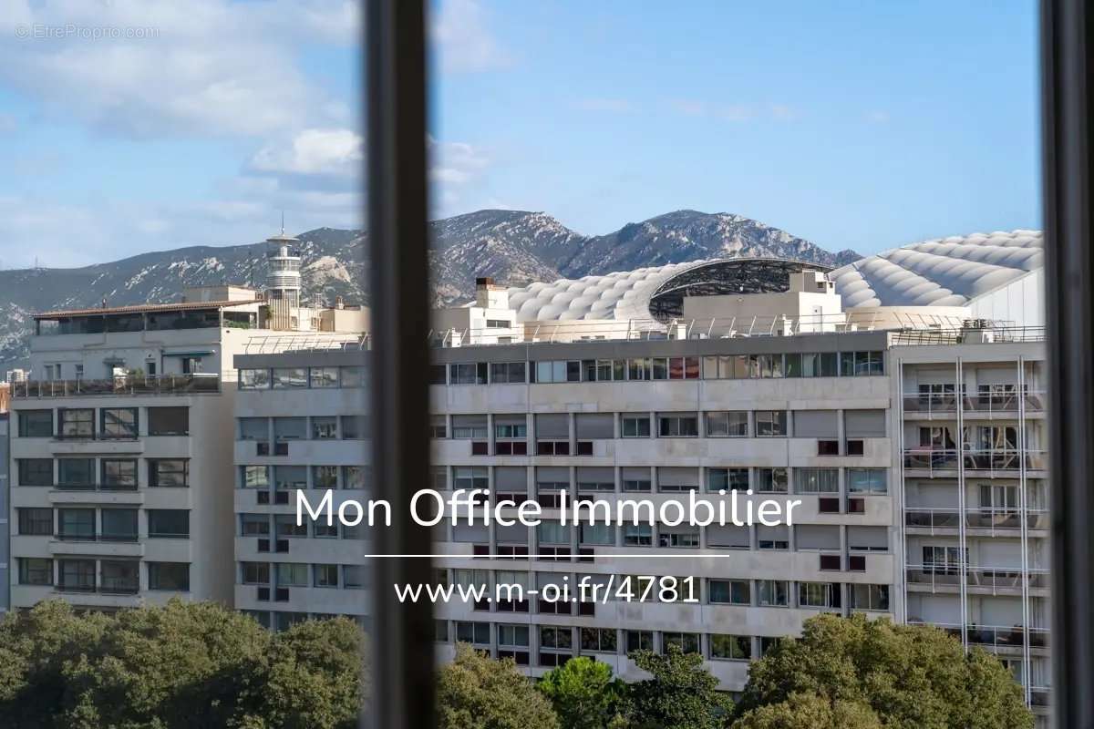 Appartement à MARSEILLE-8E