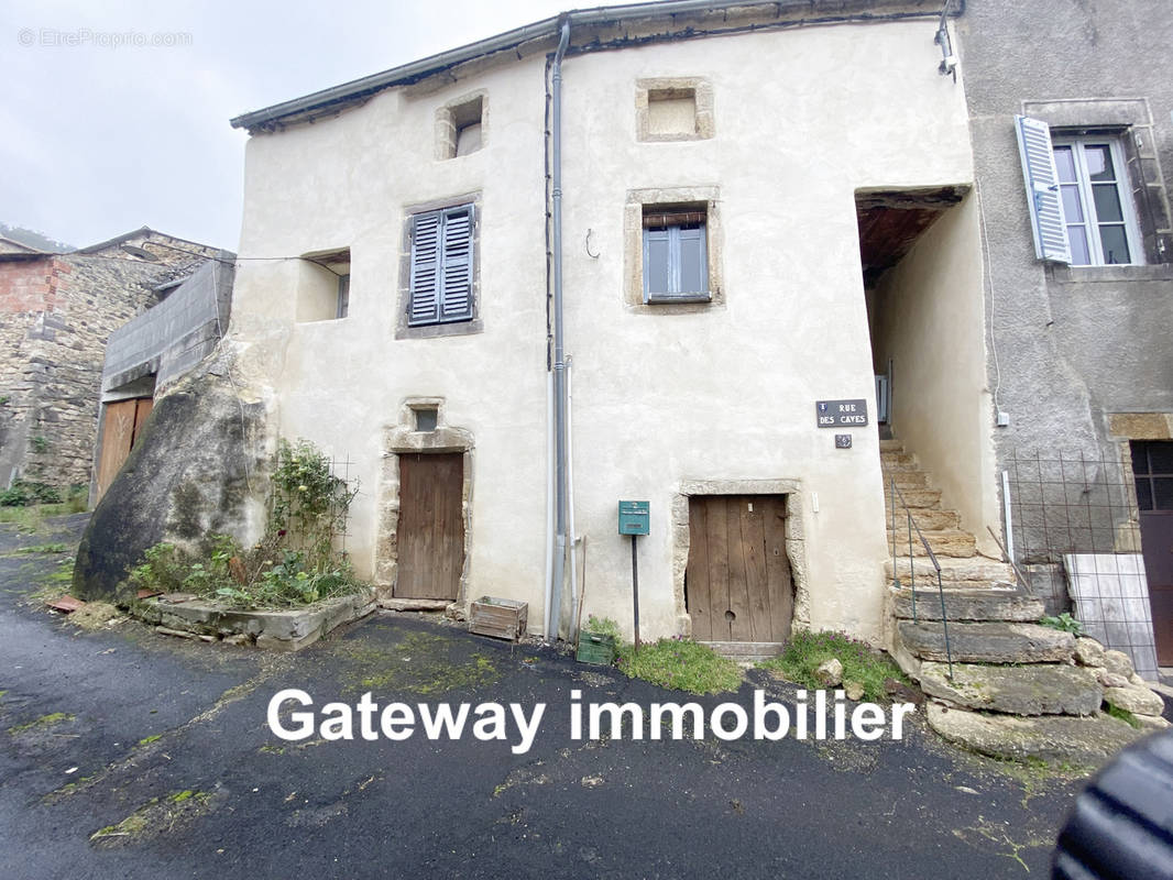 Maison à SAINT-SATURNIN