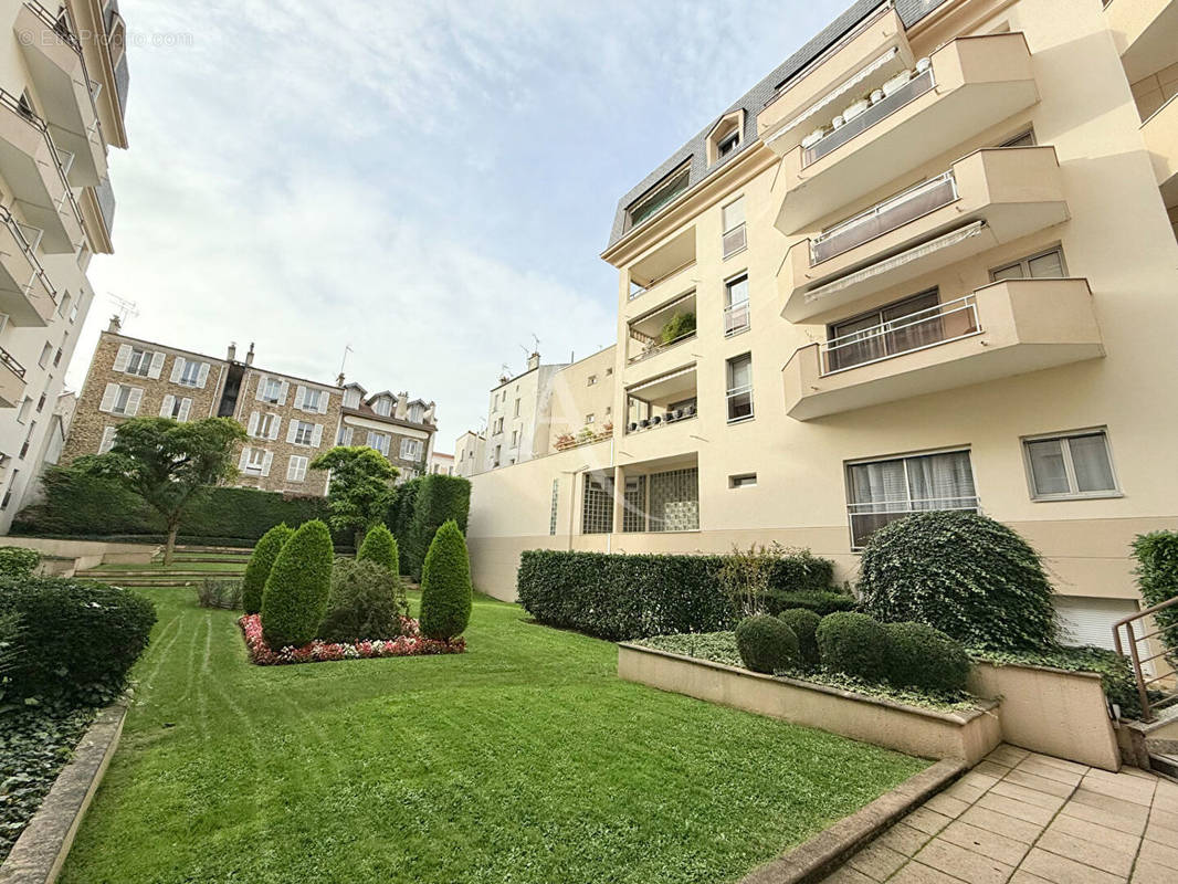 Appartement à NOGENT-SUR-MARNE