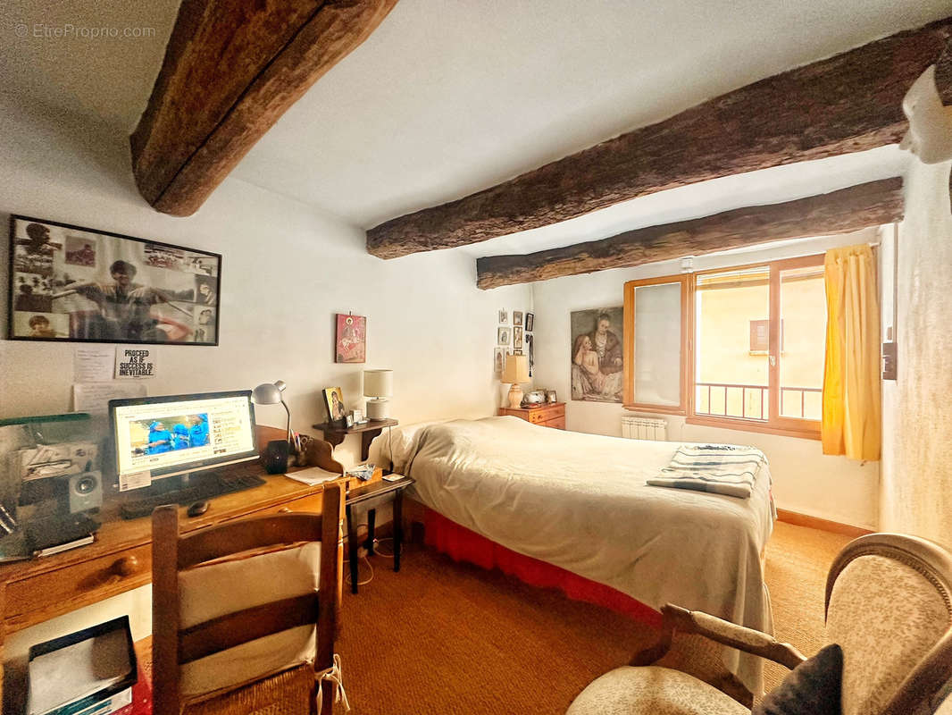 Appartement à PIGNANS