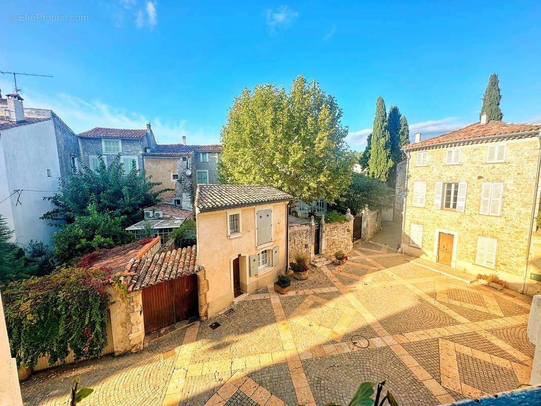 Appartement à PIGNANS