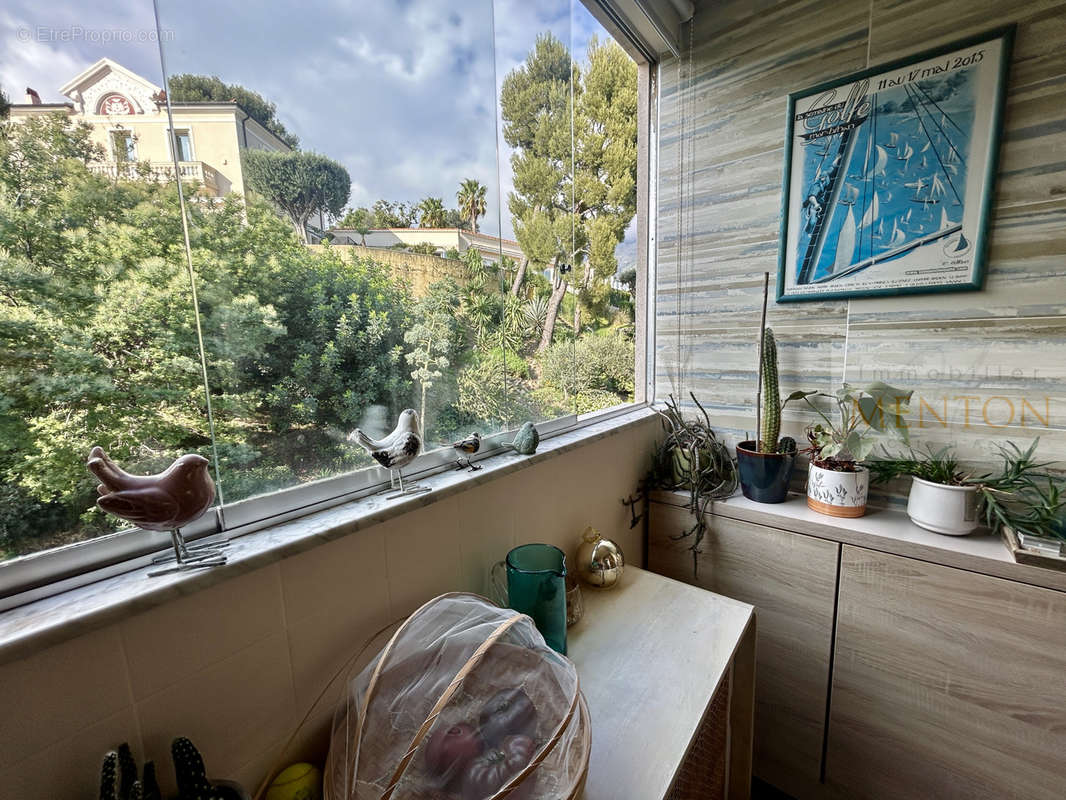 Appartement à MENTON