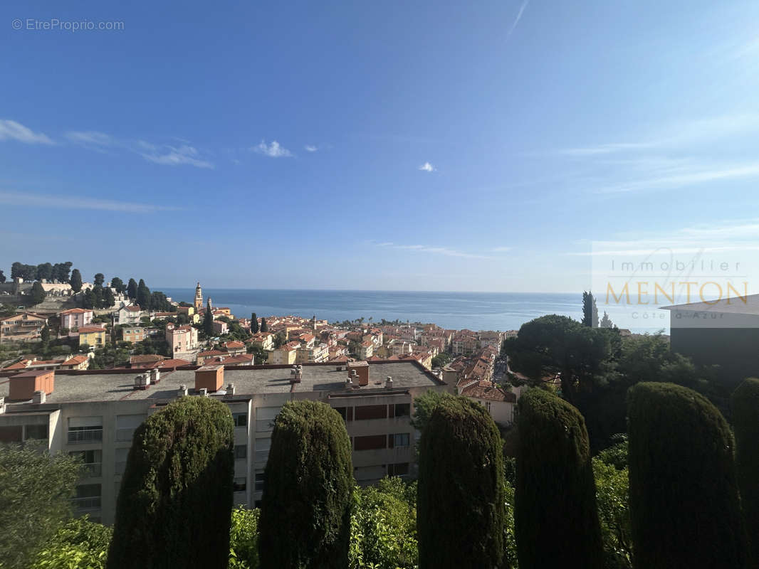 Appartement à MENTON