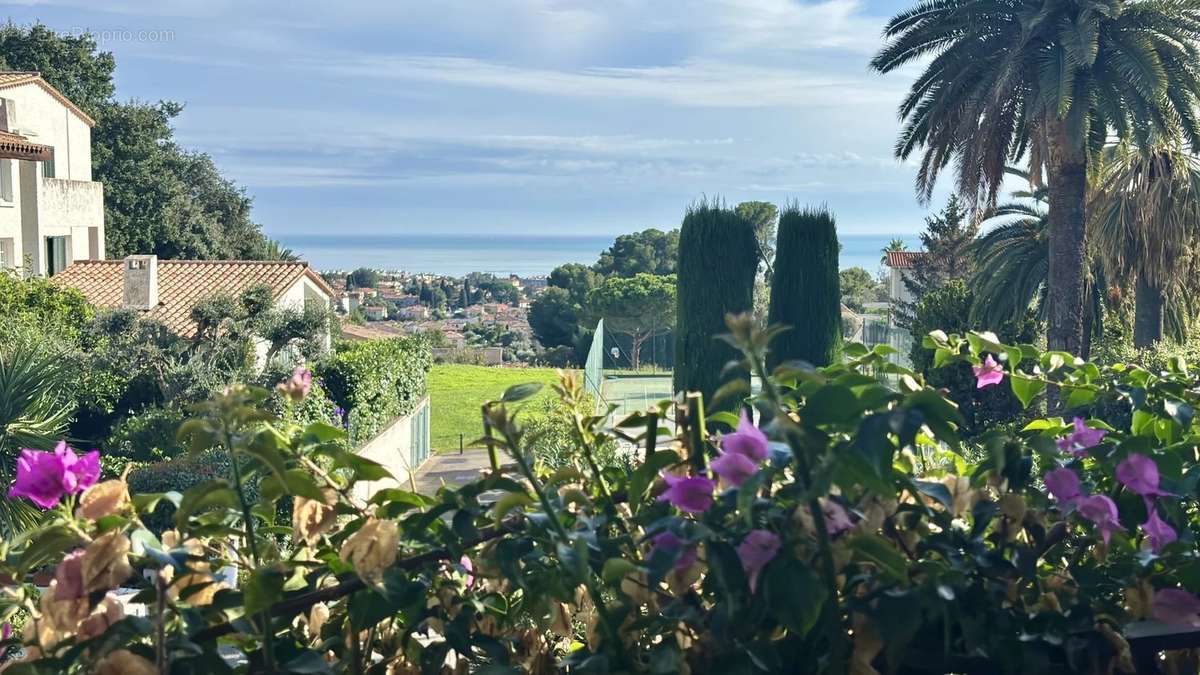 Maison à CAGNES-SUR-MER