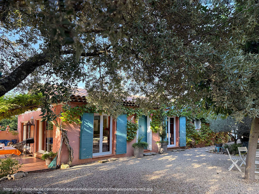 Maison à TOURTOUR