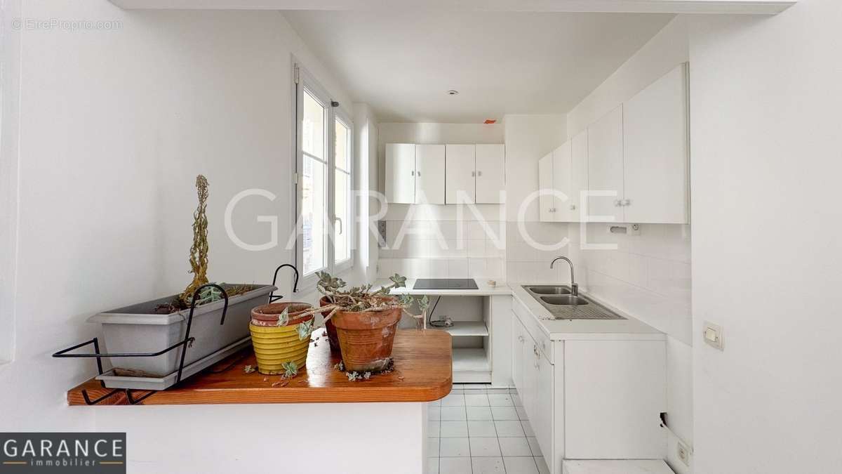 Appartement à PARIS-12E