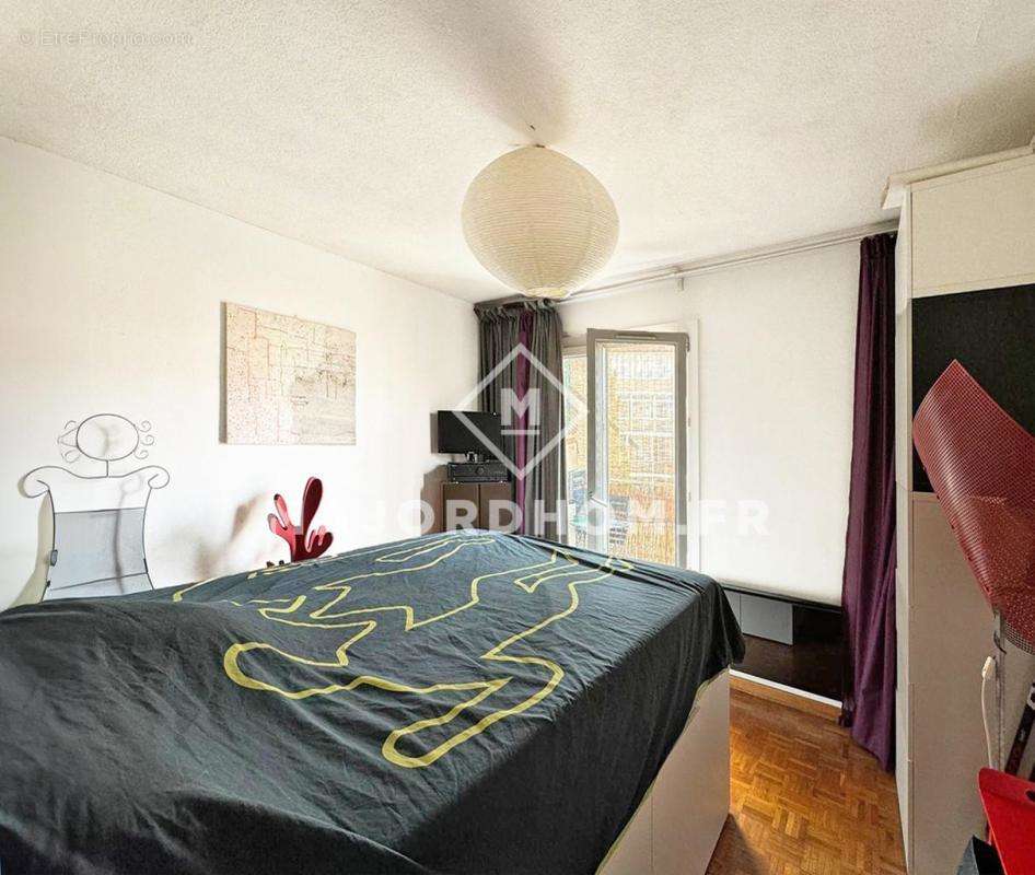 Appartement à MARSEILLE-5E