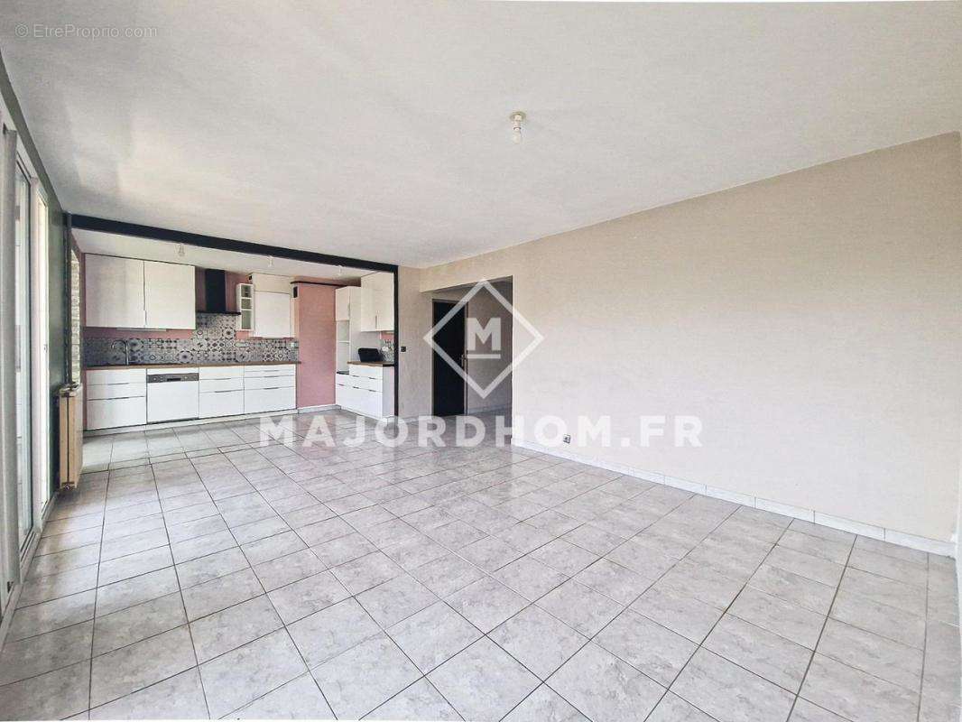 Appartement à MARSEILLE-10E