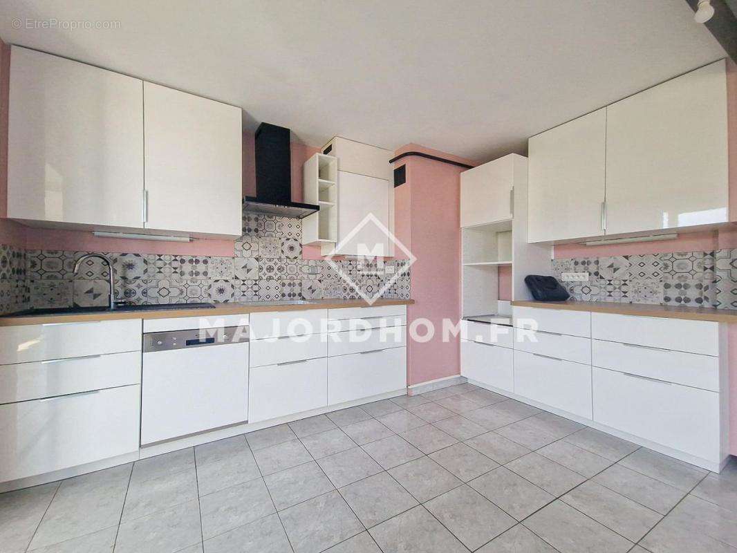 Appartement à MARSEILLE-10E