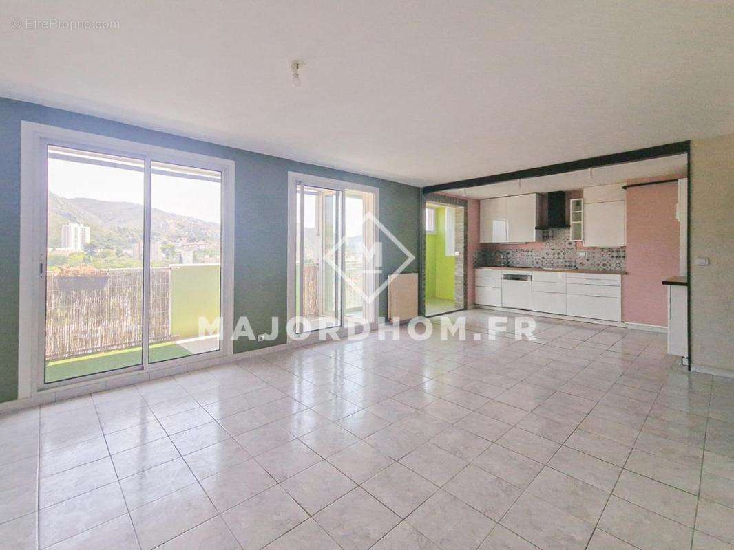 Appartement à MARSEILLE-10E