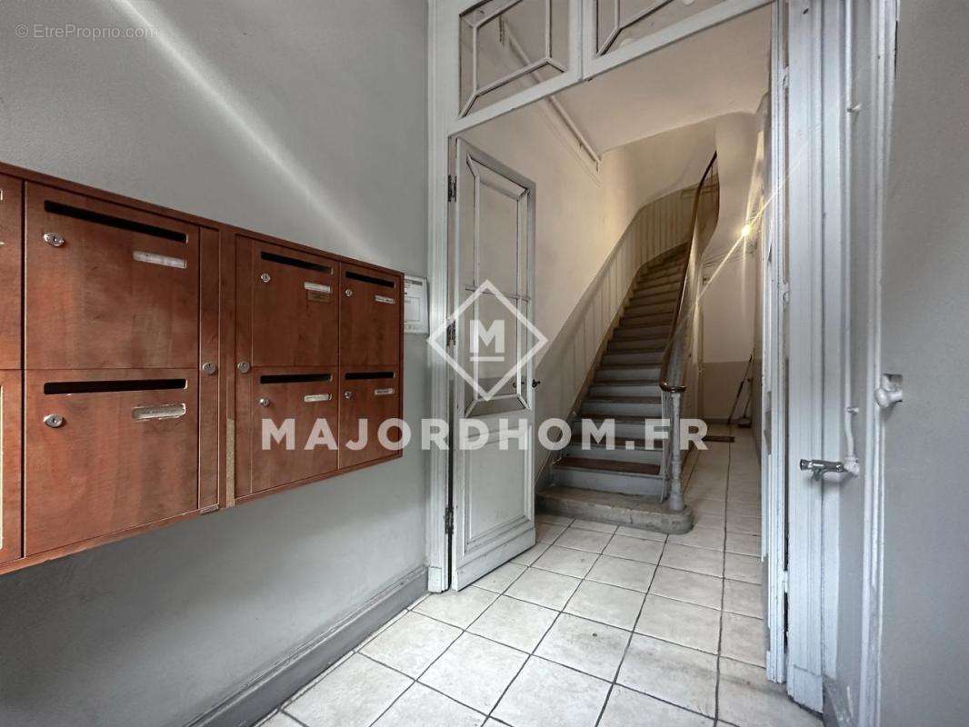 Appartement à MARSEILLE-6E