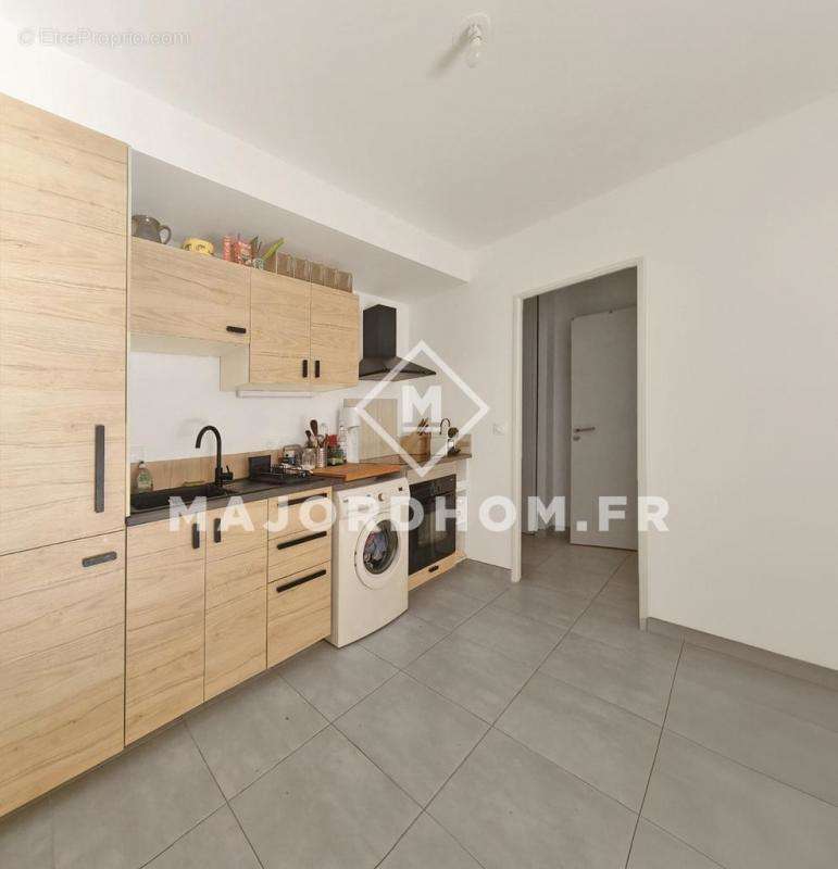 Appartement à MARSEILLE-6E