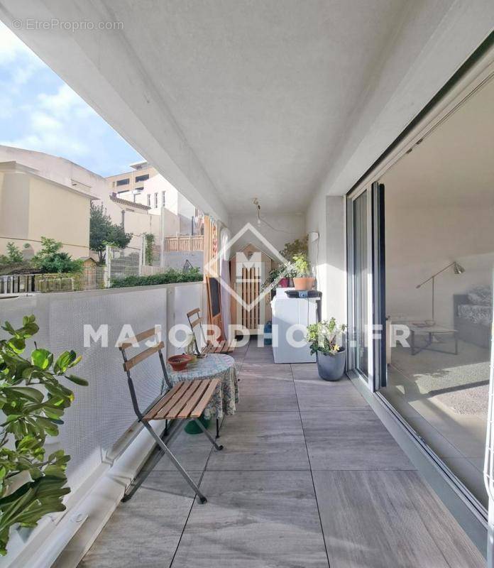 Appartement à MARSEILLE-6E