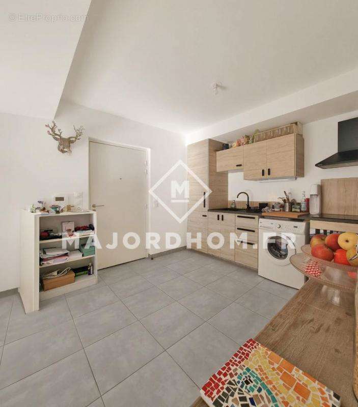 Appartement à MARSEILLE-6E