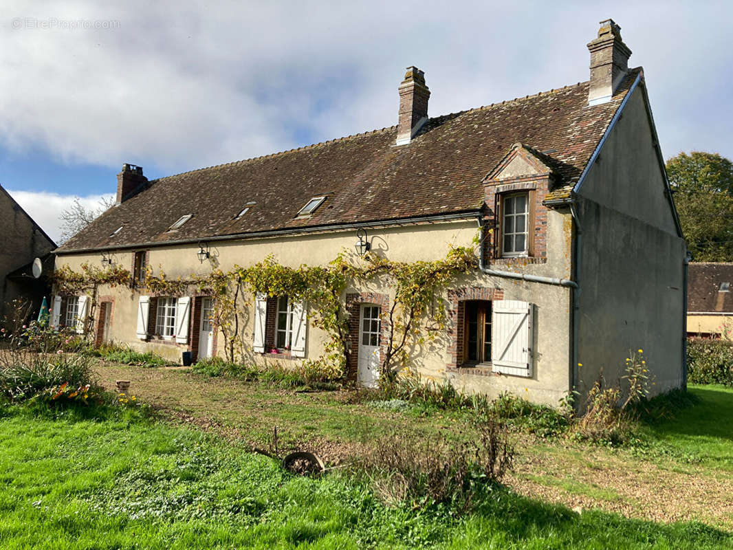 Maison à LA LOUPE