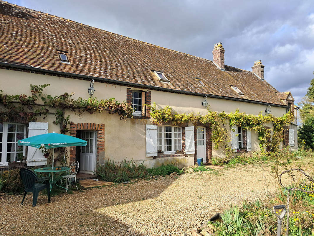 Maison à LA LOUPE