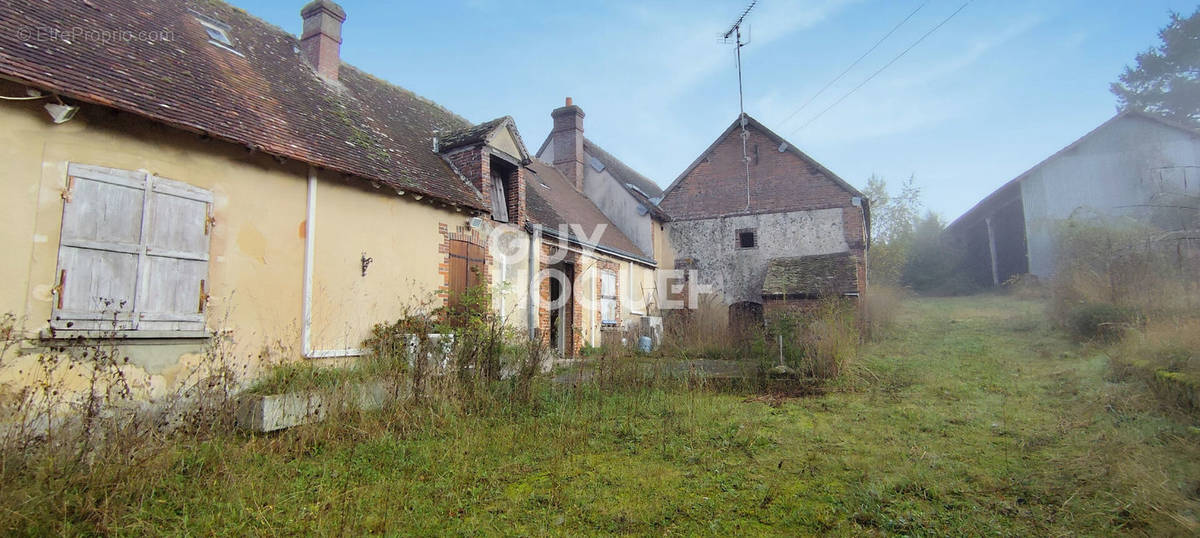 Maison à MAILLEBOIS