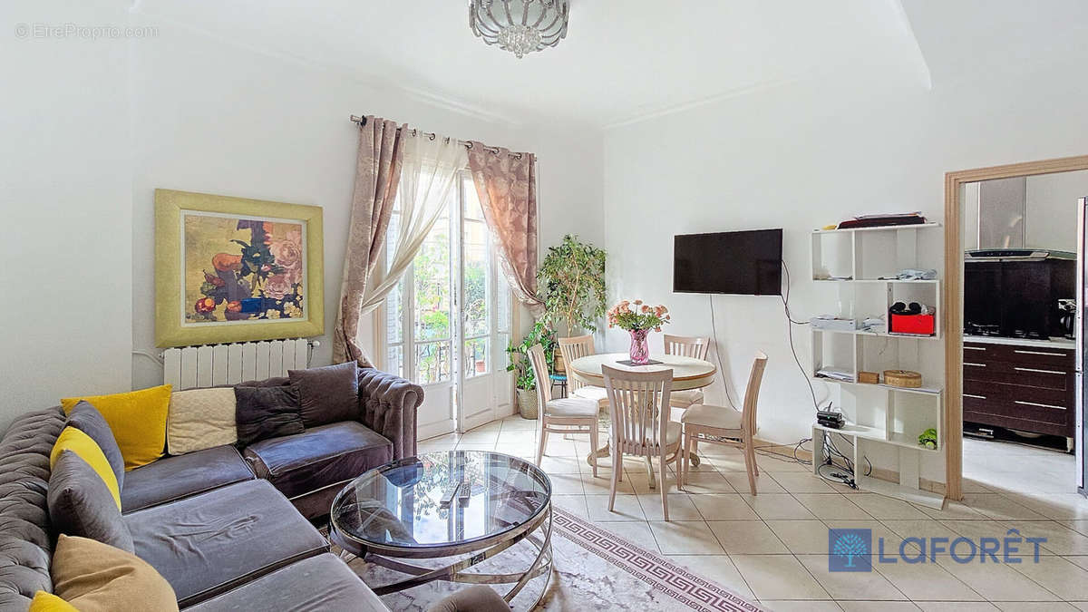 Appartement à NICE