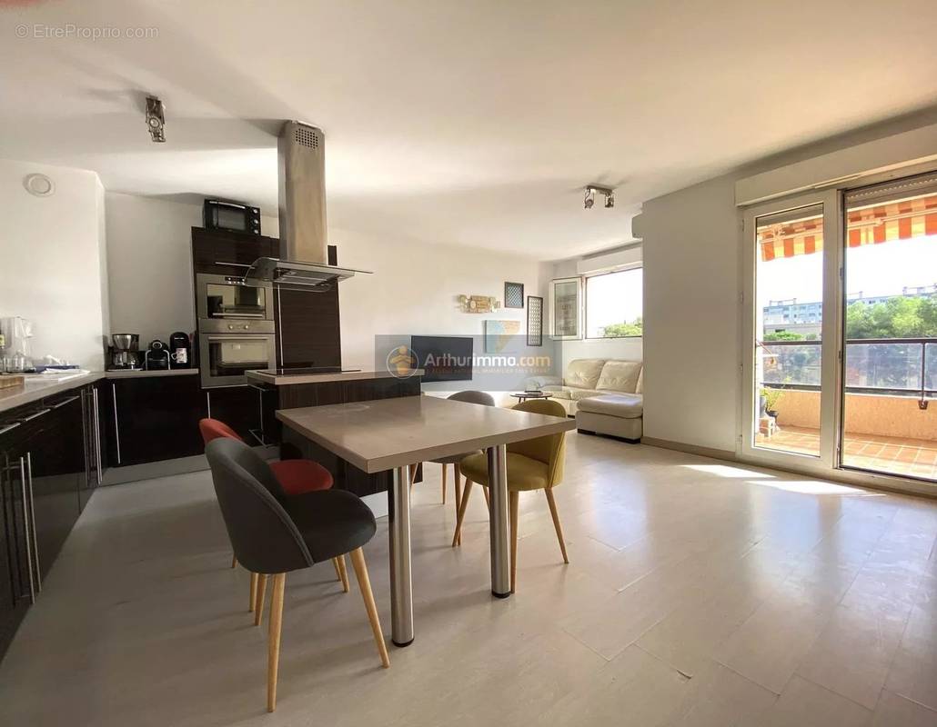 Appartement à SAINT-RAPHAEL