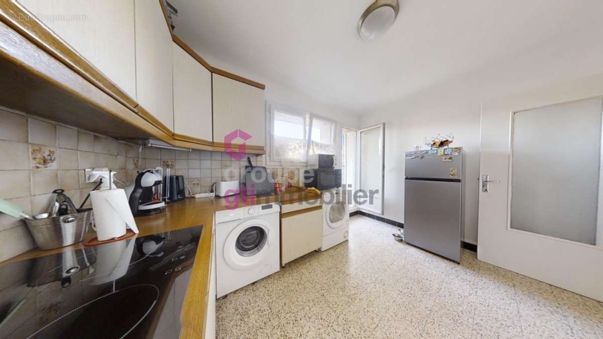 Appartement à SAINT-ETIENNE