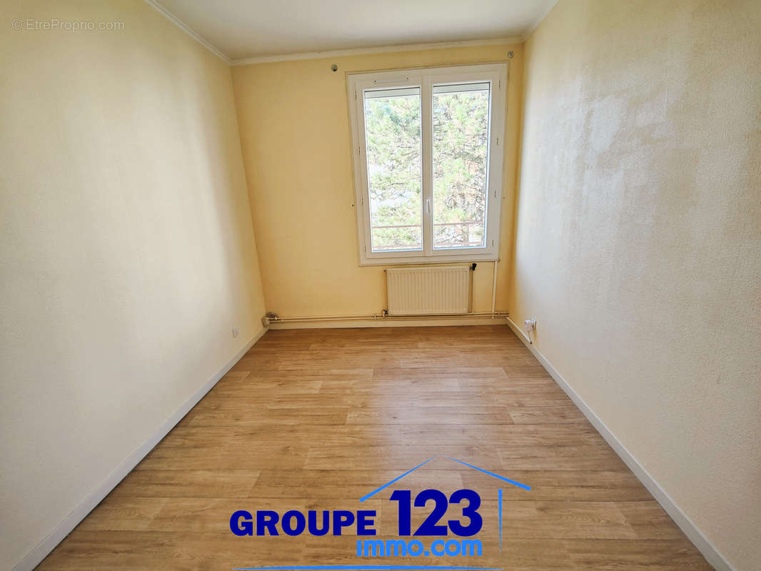 Appartement à MIGENNES