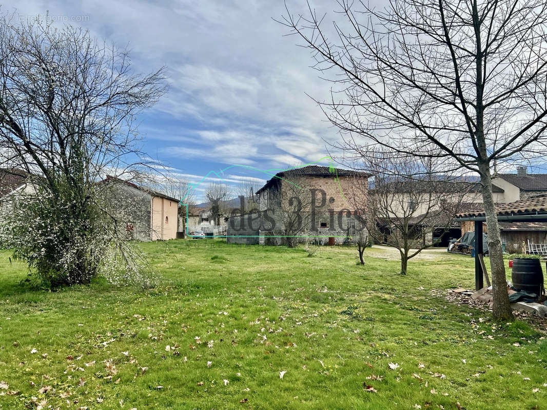 Maison à LA BASTIDE-DU-SALAT