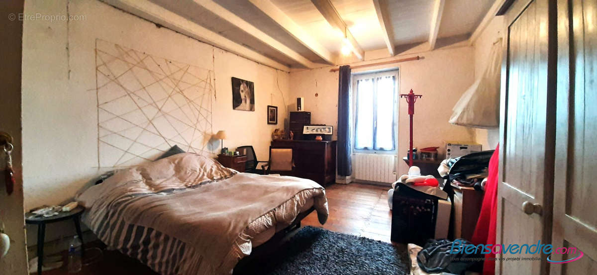 Appartement à COURCON