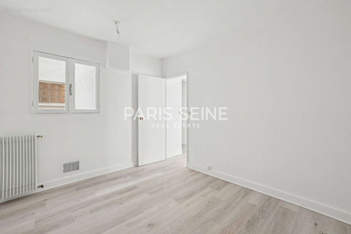 Appartement à PARIS-6E