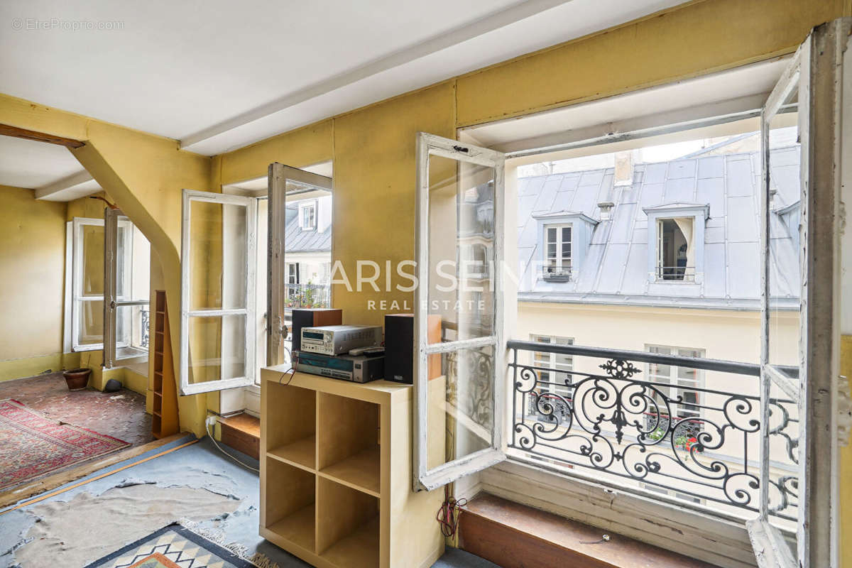 Appartement à PARIS-6E