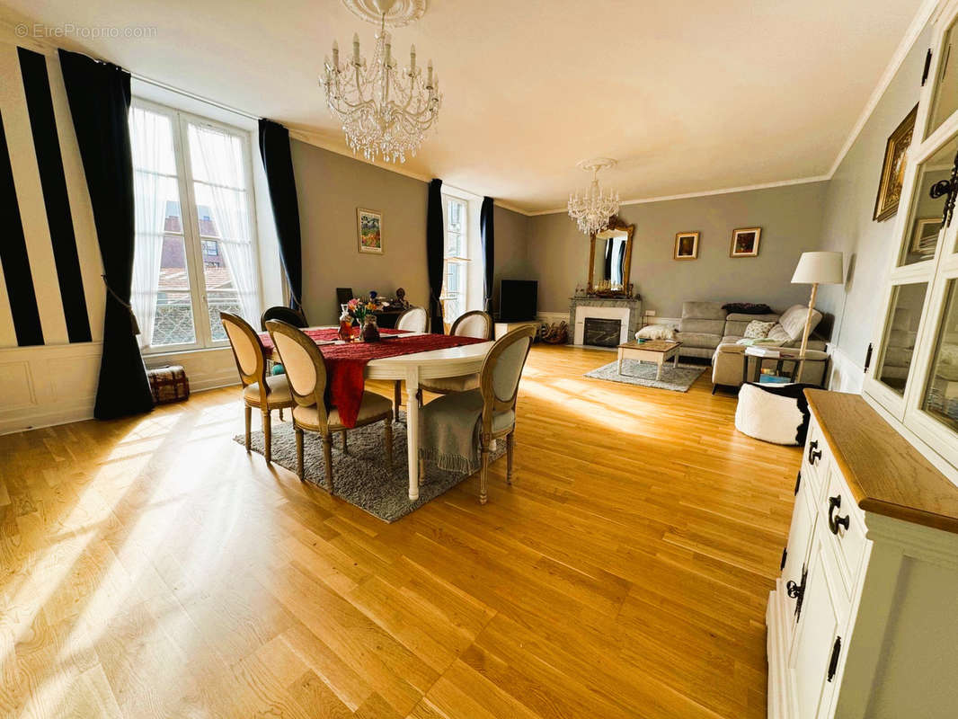 Appartement à CLERMONT-FERRAND