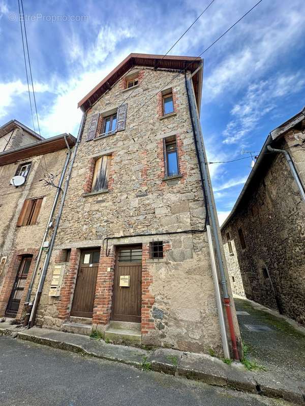 Appartement à CHATELDON