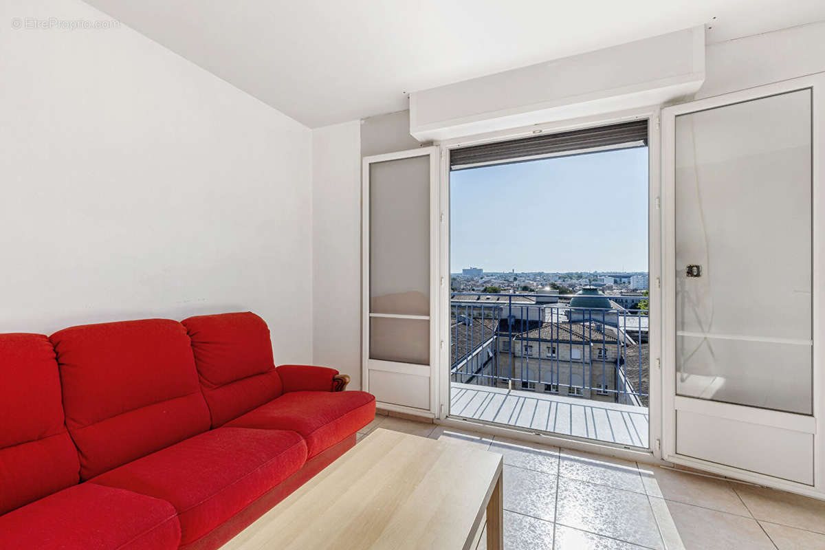 Appartement à BORDEAUX