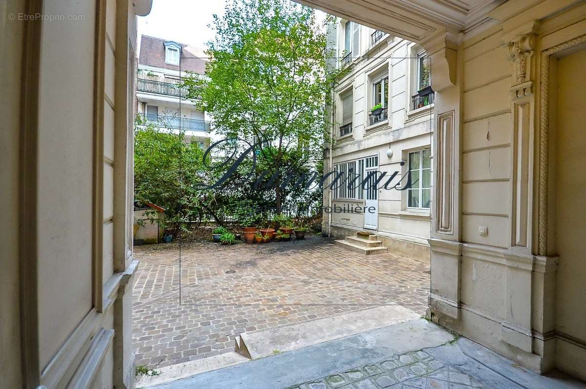 Appartement à PARIS-4E