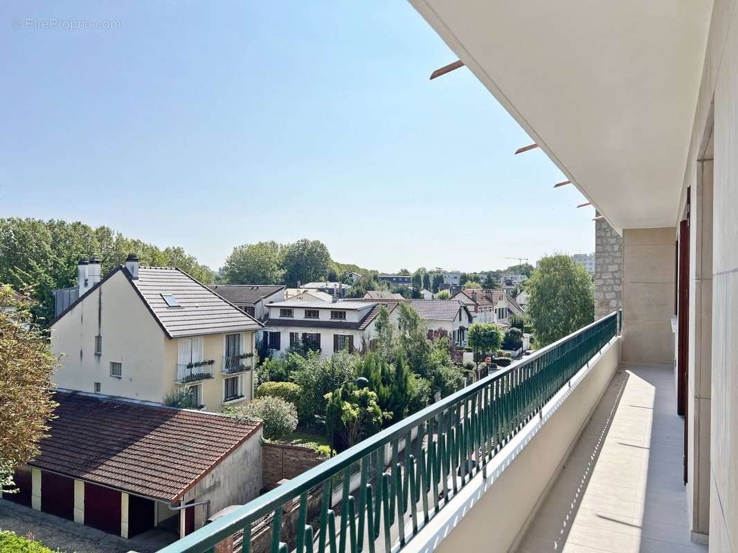 Appartement à SAINT-MAUR-DES-FOSSES