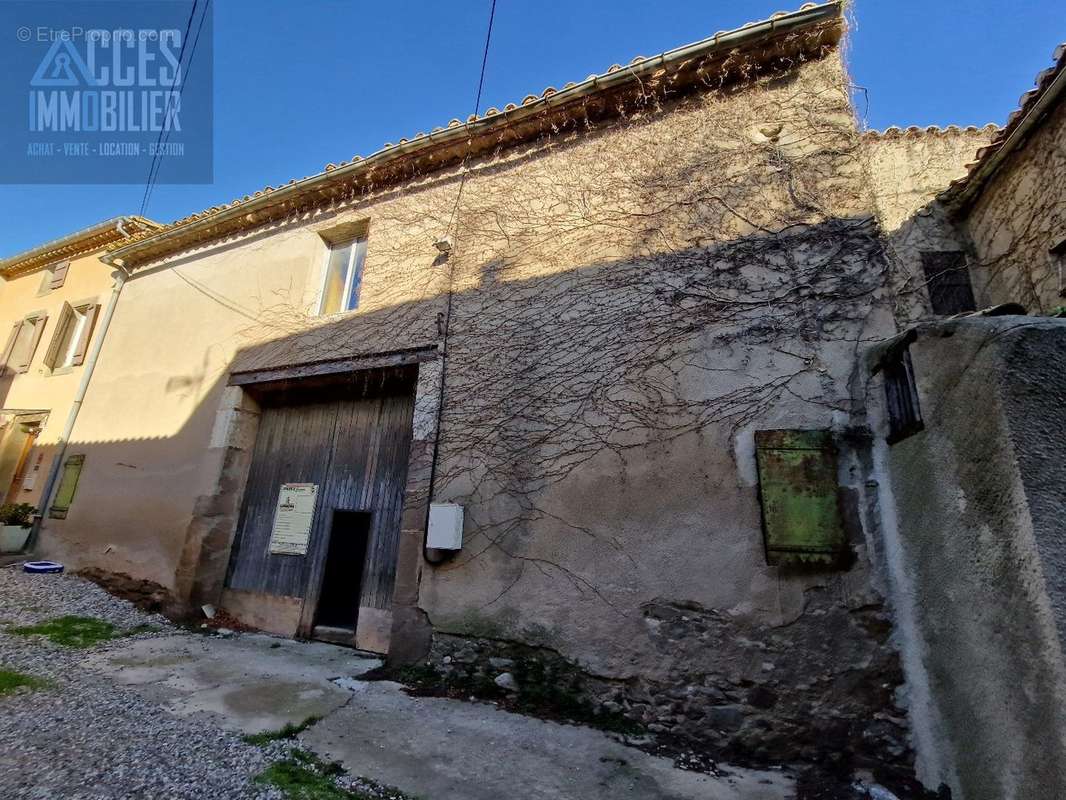 Commerce à CASTELNAU-D&#039;AUDE