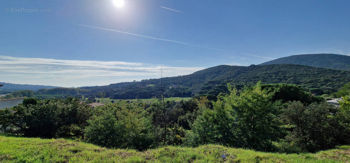 Terrain à SAINTE-MAXIME